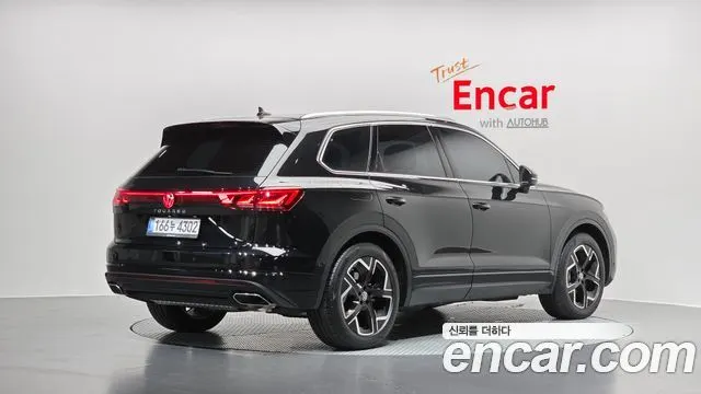 VOLKSWAGEN TOUAREG — из Кореи под ключ