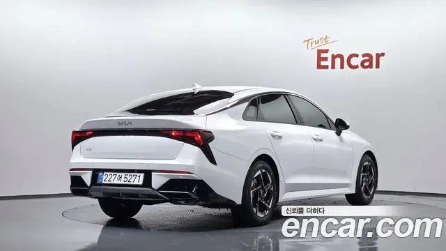 KIA K5 — из Кореи под ключ