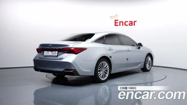TOYOTA AVALON 2019 — 149 830 км, серебристый, Корея — под ключ — фото 2