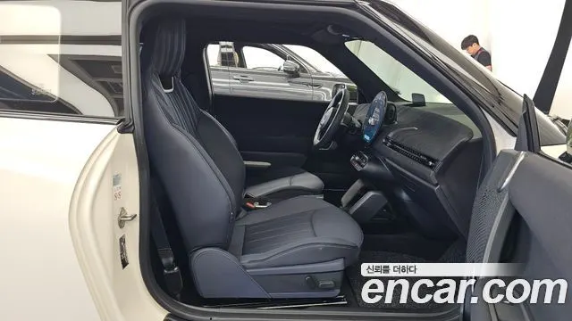 MINI COOPER ELECTRIC 2026 — 2 607 км, белый-перламутр, Корея — под ключ — фото 12