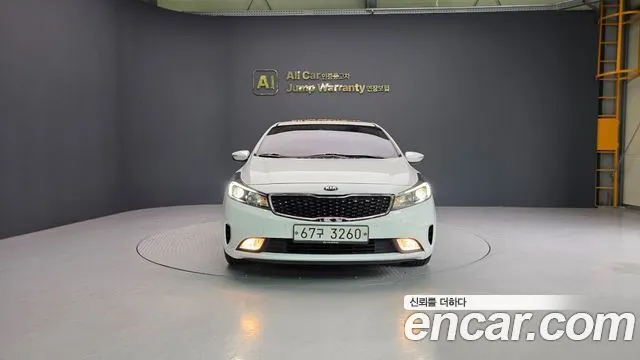 KIA K3 2018 — 110 640 км, белый-перламутр, Корея — под ключ — фото 2