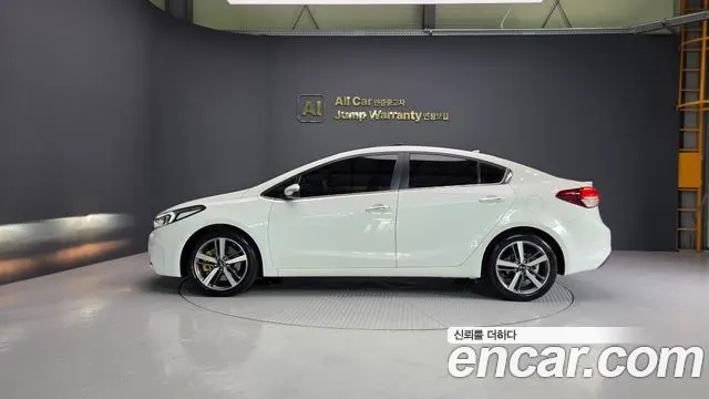 KIA K3 2018 — 110 640 км, белый-перламутр, Корея — под ключ — фото 4