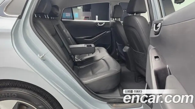 HYUNDAI IONIQ ELECTRIC 2017 — 122 102 км, серебристо-серый, Корея — под ключ — фото 12