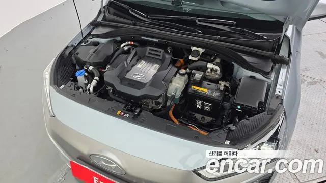HYUNDAI IONIQ ELECTRIC 2017 — 122 102 км, серебристо-серый, Корея — под ключ — фото 6