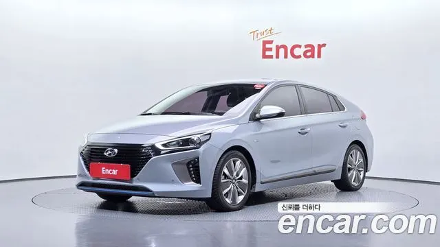 HYUNDAI IONIQ HYBRID 2016