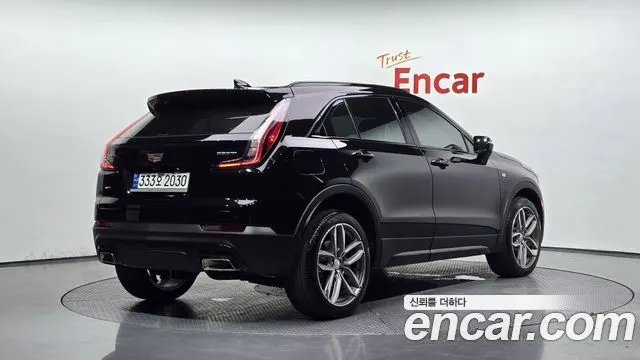 Cadillac XT4