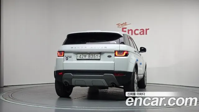 LAND ROVER RANGE ROVER EVOQUE 2018 — 105 772 км, белый, Корея — под ключ — фото 4