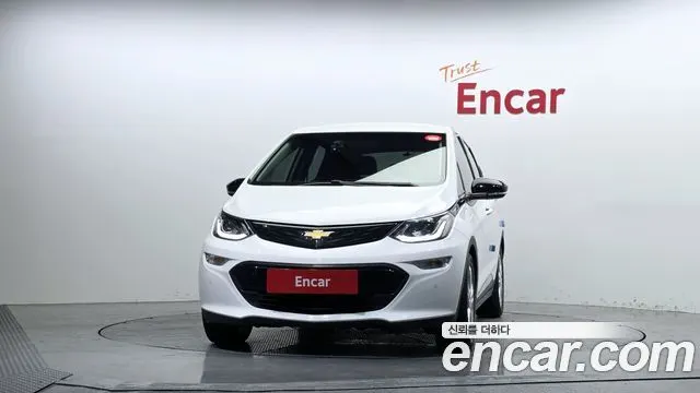 CHEVROLET BOLT 2018 — 162 457 км, белый, Корея — под ключ — фото 3