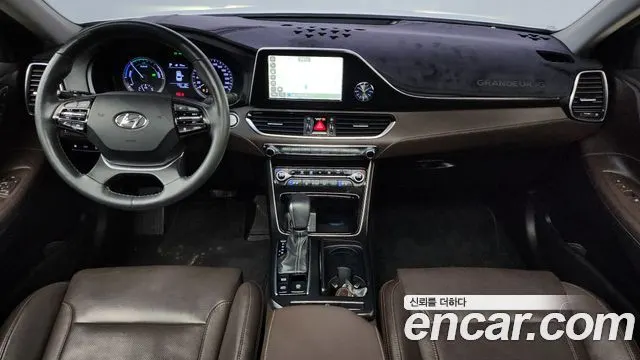 HYUNDAI GRANDEUR HYBRID 2018 — 176 440 км, белый, Корея — под ключ — фото 7