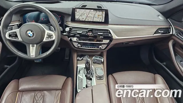 BMW 5 SERIES 2020 — 95 590 км, светло-серебристый, Корея — под ключ — фото 7