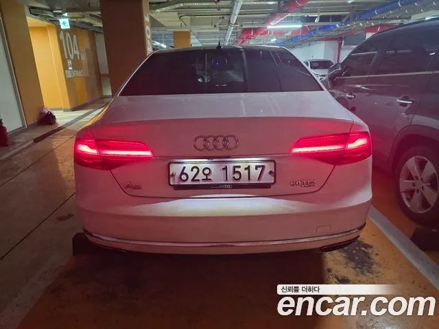 AUDI A8 2015 — 276 000 км, белый, Корея — под ключ — фото 2