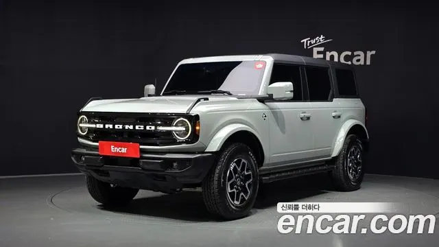 FORD BRONCO 2024