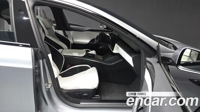 TESLA MODEL S 2026 — 10 782 км, серебристо-серый, Корея — под ключ — фото 11