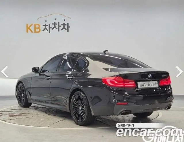 BMW 5 SERIES 2017 — 122 586 км, чёрный, Корея — под ключ — фото 2