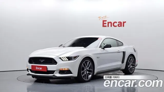 FORD MUSTANG 2017