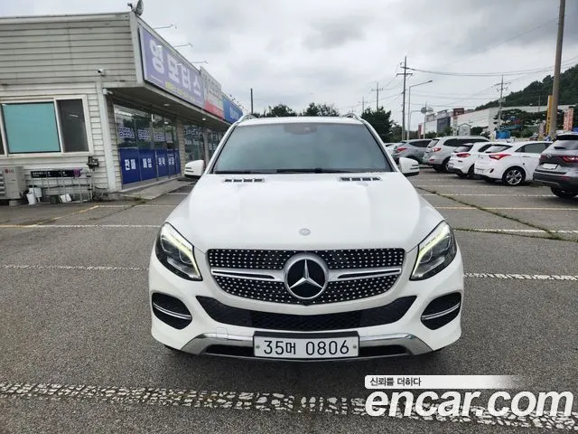 MERCEDES-BENZ GLE-CLASS W166 2016 — 164 000 км, белый, Корея — под ключ — фото 1