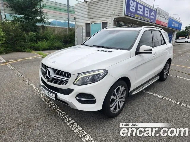MERCEDES-BENZ GLE-CLASS W166 2016 — 164 000 км, белый, Корея — под ключ — фото 2