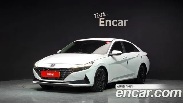 HYUNDAI AVANTE HYBRID 2023