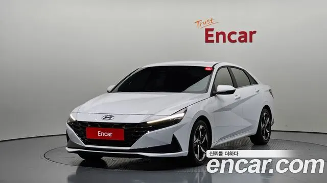 HYUNDAI AVANTE HYBRID 2023