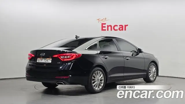 HYUNDAI SONATA 2015 — 158 771 км, чёрный, Корея — под ключ — фото 2