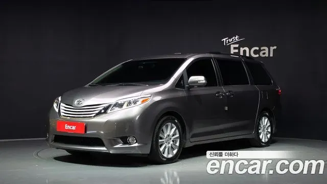 TOYOTA SIENNA — из Кореи под ключ