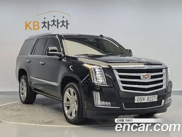 CADILLAC ESCALADE 2017 — 91 329 км, чёрный, Корея — под ключ — фото 4