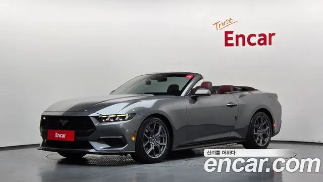 FORD MUSTANG 2024