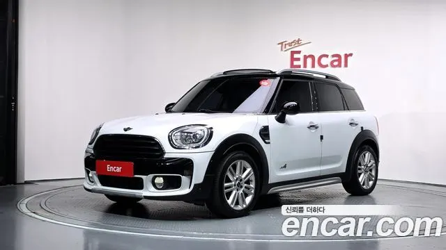 MINI Cooper D Countryman — из Кореи под ключ