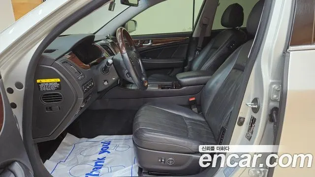 HYUNDAI EQUUS 2012 — 118 648 км, серебристый, Корея — под ключ — фото 8