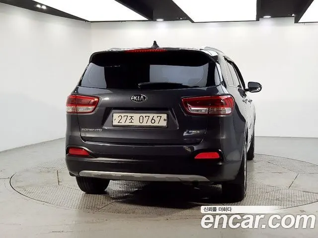 KIA SORENTO 2016 — 201 894 км, серый, Корея — под ключ — фото 3