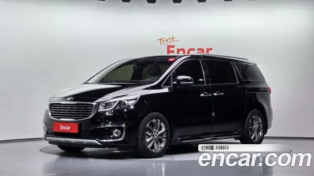KIA CARNIVAL 2018 — 118 440 км, чёрный, Корея — под ключ — фото 1
