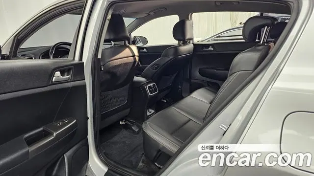 KIA SPORTAGE THE BOLD 2019 — 85 079 км, серебристый, Корея — под ключ — фото 12