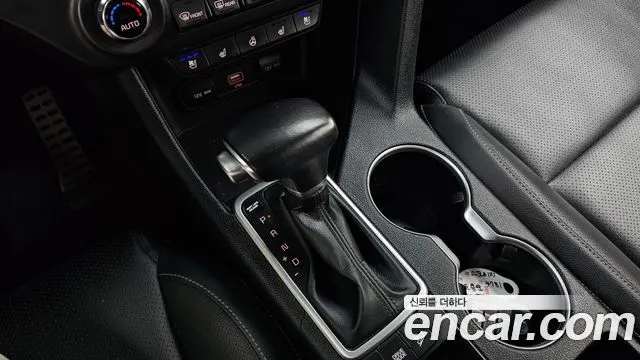 KIA SPORTAGE THE BOLD 2019 — 85 079 км, серебристый, Корея — под ключ — фото 9