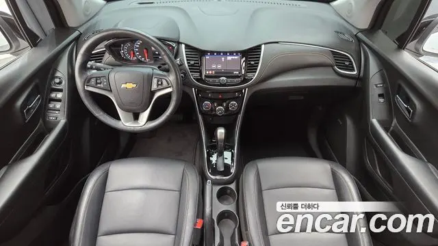 CHEVROLET TRAX 2021 — 43 556 км, белый, Корея — под ключ — фото 7