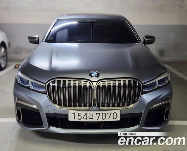 BMW 7 SERIES 2021 — 29 000 км, серебристо-серый, Корея — под ключ — фото 1