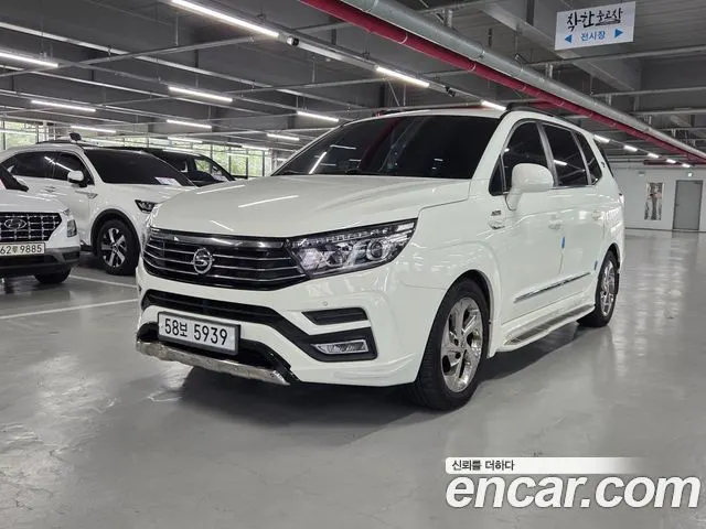 KGM KORANDO TURISMO 2019