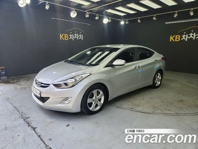 HYUNDAI AVANTE 2012 — 135 300 км, серебристый, Корея — под ключ — фото 2