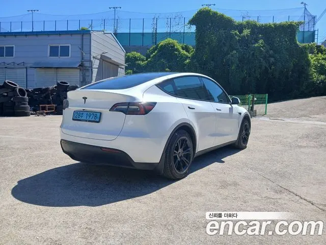 TESLA MODEL Y 2024 — 51 700 км, Корея — под ключ — фото 4