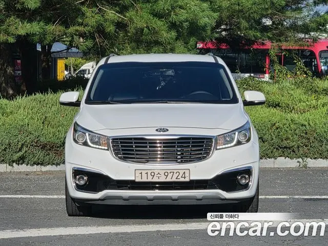 KIA CARNIVAL 2018 — 193 797 км, белый, Корея — под ключ — фото 2