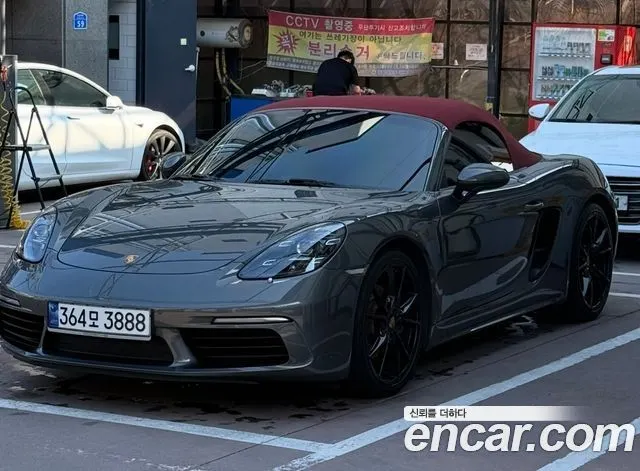 PORSCHE 718 BOXSTER 2019 — 68 000 км, серый, Корея — под ключ — фото 1