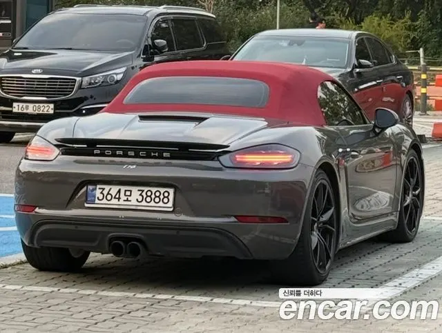 PORSCHE 718 BOXSTER 2019 — 68 000 км, серый, Корея — под ключ — фото 4