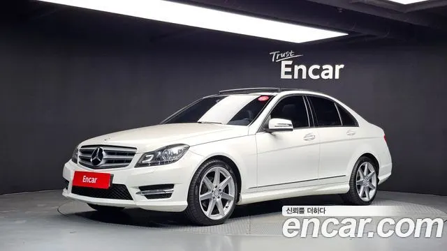 MERCEDES-BENZ C-CLASS W204 2013
