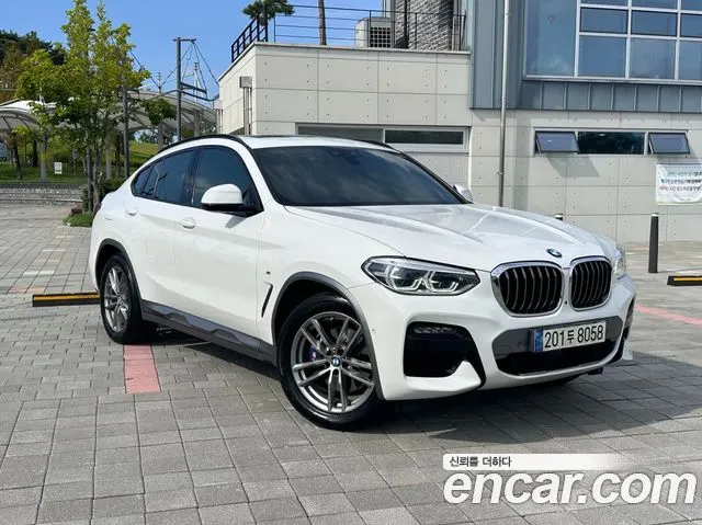 BMW X4 2021 — 71 431 км, белый, Корея — под ключ — фото 1