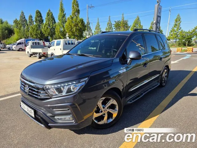 KGM KORANDO TURISMO 2018