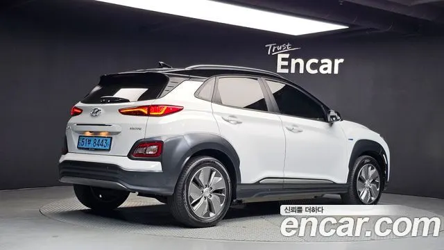 HYUNDAI KONA ELECTRIC 2019 — 214 993 км, белый, Корея — под ключ — фото 2