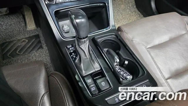 HYUNDAI GRANDEUR 2018 — 152 948 км, чёрный, Корея — под ключ — фото 8