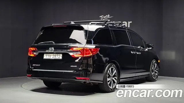 HONDA ODYSSEY 2019 — 120 143 км, чёрный, Корея — под ключ — фото 2