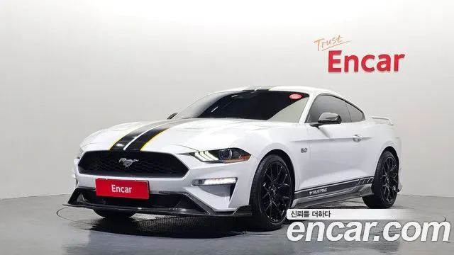 FORD MUSTANG 2019