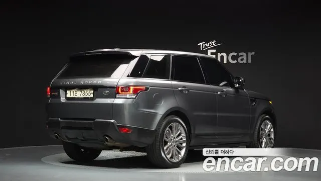 LAND ROVER RANGE ROVER SPORT 2014 — 140 533 км, серый, Корея — под ключ — фото 2