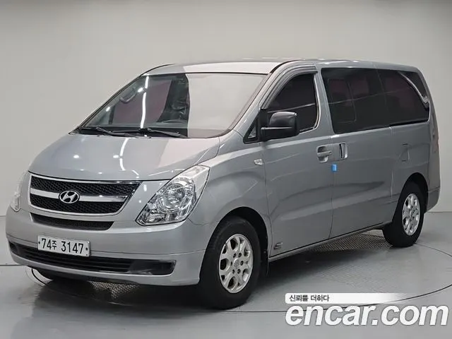 HYUNDAI GRAND STAREX 2014 — 129 789 км, серебристый, Корея — под ключ — фото 12